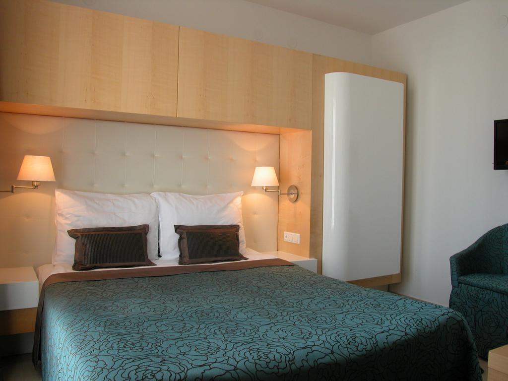 House Novalia Hotel Novalja Phòng bức ảnh