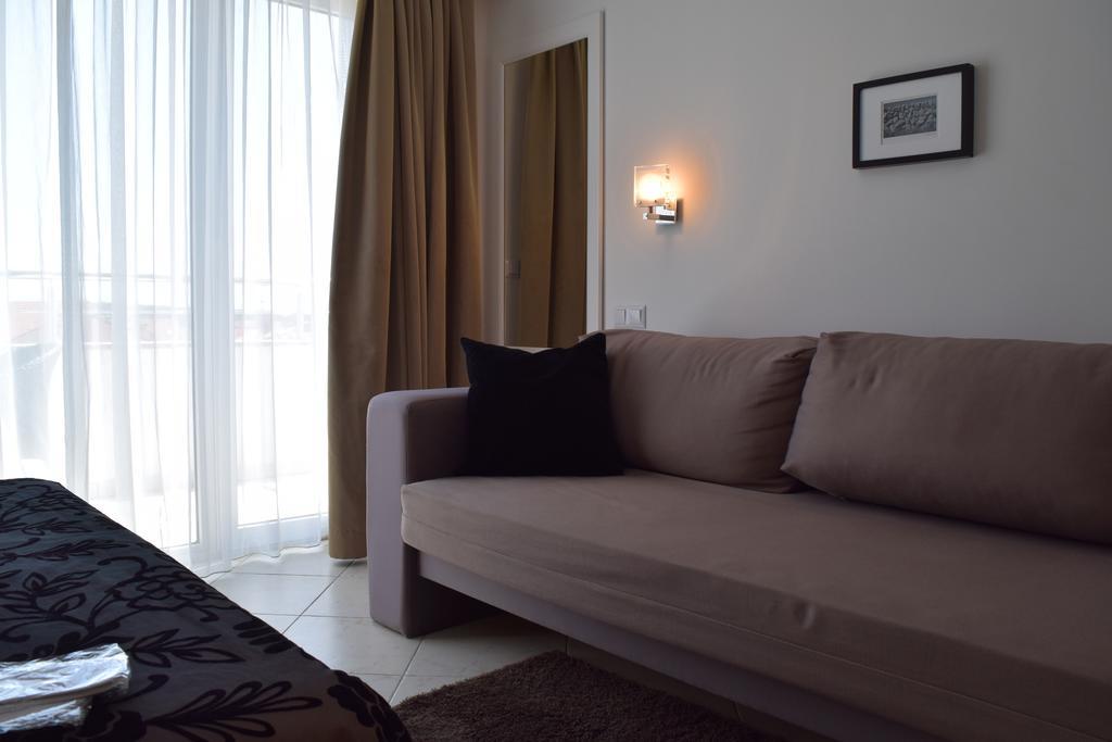 House Novalia Hotel Novalja Ngoại thất bức ảnh